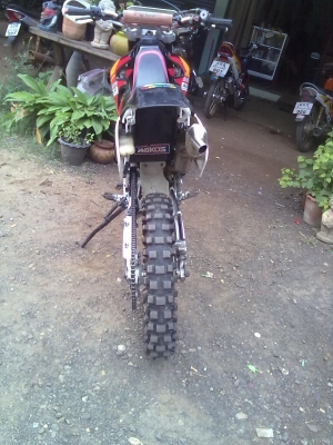 ขายcrm250 อยากซื้อเท่าไรว่ามา ขายได้ขายเลยหรือ แลกอาวุธปืน มีชนิดไหนเสนอมาส่วนต่างคุยกัน