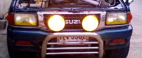 ขาย กระจังหน้าย้อยโครเมี่ยมแท้ติดรถคามิโอ พร้อมไฟตา