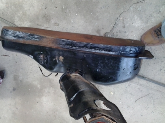 อะไหล่ช่วงล่างนิสสันฟอนเทีย หลายตัว และ บิ๊กเอ็มหน้าลาว ปี 95 พร้อมขาย อะไหล่ช่วงล่างนิสสันฟอนเทีย หลายตัว และ บิ๊กเอ็มหน้าลาว ปี 95 พร้อมขาย