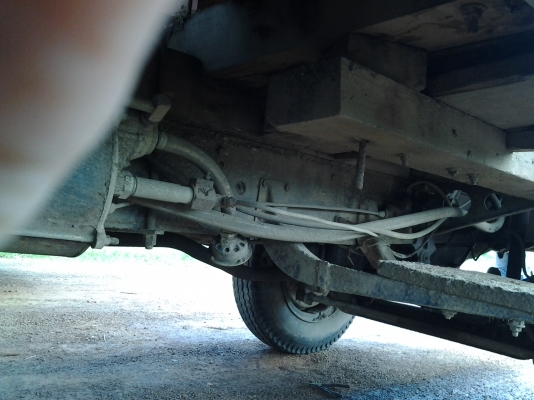 Isuzu หัวยาว เครื่อง DA640 140 แรงม้า ทะเบียนขาด2522