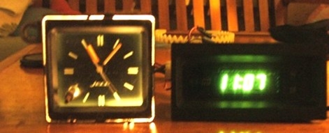 ขายนาฬิกา Digital รถยนต์ไฟเขียว