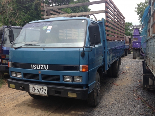 ขาย NPR 115 รถห้างแท้ เครื่องดี สภาพพร้อมใช้งาน ขาย NPR 115 รถห้างแท้ เครื่องดี สภาพพร้อมใช้งาน