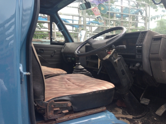 ขาย NPR 115 รถห้างแท้ เครื่องดี สภาพพร้อมใช้งาน ขาย NPR 115 รถห้างแท้ เครื่องดี สภาพพร้อมใช้งาน