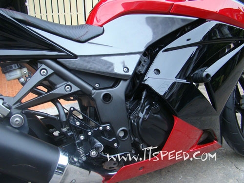 Ninja 250 สภาพสวยเครื่องดีราคาสบายกระเป๋า Ninja 250 สภาพสวยเครื่องดีราคาสบายกระเป๋า