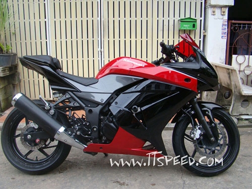 Ninja 250 สภาพสวยเครื่องดีราคาสบายกระเป๋า