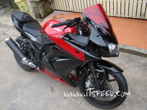 Ninja 250 สภาพสวยเครื่องดีราคาสบายกระเป๋า Ninja 250 สภาพสวยเครื่องดีราคาสบายกระเป๋า