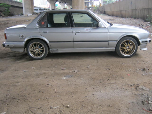 BMW318เครื่องหัวฉีดM40ติดแก๊สLPGแม๊ก17แอร์หนาว45000ต่อราคาได้นิดหน่อย