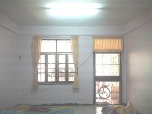 ขาย ทาวเฮ้าส์ หมู่บ้านอยู่เจริญ ซอย รังสิต-นครนายก 51 ขาย ทาวเฮ้าส์ หมู่บ้านอยู่เจริญ ซอย รังสิต-นครนายก 51