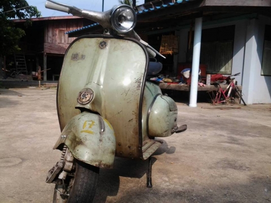 ขาย Vespa 64 อินเดียแห้ง ๆ รถสวย ไม่ผุ เครื่องดีขี่ได้เลยครับ