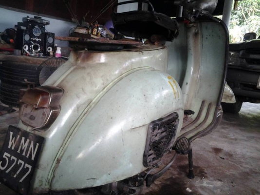 ขาย Vespa 64 อินเดียแห้ง ๆ รถสวย ไม่ผุ เครื่องดีขี่ได้เลยครับ