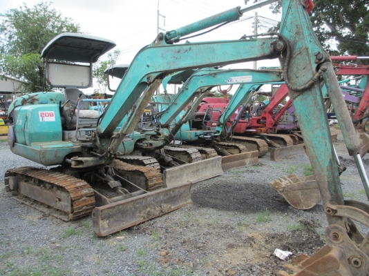 ขาย รถขุด KOMATSU PC 30-7    เก่าไทย ขายตามสภาพเลยนะค่ะ