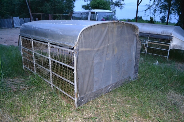 ขายโครงหลังคารถกระบะตอนเดียว มี 2 หลัง ขายโครงหลังคารถกระบะตอนเดียว มี 2 หลัง