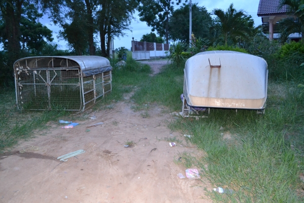 ขายโครงหลังคารถกระบะตอนเดียว มี 2 หลัง ขายโครงหลังคารถกระบะตอนเดียว มี 2 หลัง