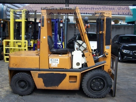 ขาย รถโฟล์คลิฟท์ NISSAN รุ่น RGH02