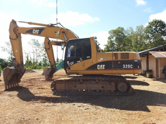 ขายCat 320 C รถสวยพร้อมทำงานเอกสารเล่มทะเบียน