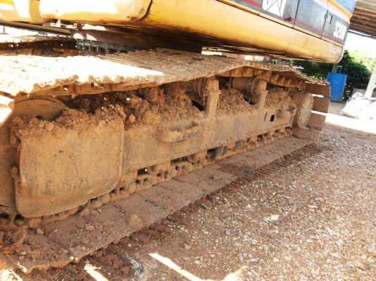 ขายCat 320 B รถสวยพร้อมทำงานเอกสารเล่มทะเบียน ขายCat 320 B รถสวยพร้อมทำงานเอกสารเล่มทะเบียน
