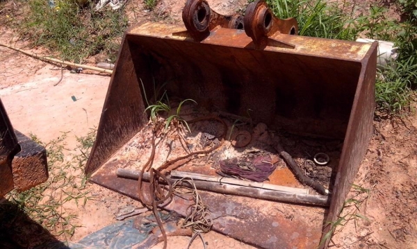 บุ้งกี๋รถแบคโฮ  120