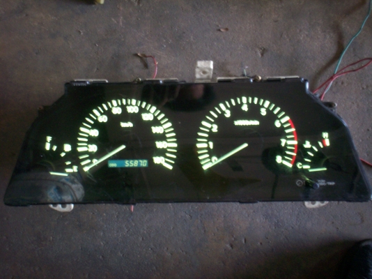 หน้าปัท จอไมล์ความเร็ว โตโยต้าJZ หน้ามืด 1500บาทTEL.0890671028