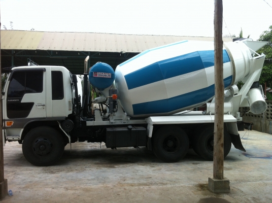 ขายรถโม่ ปูน. เครื่องซูโม่. เปลี่ยนหัวไฮเท็ค รถสวยมากครับพึ่งทำเสร็จ. เอกสารเล่มพร้อมโอนครับ 087-5266697