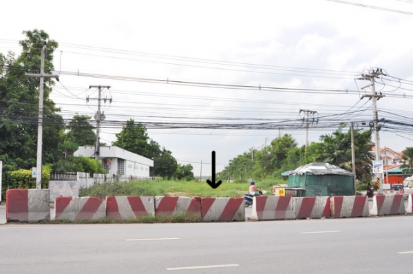 ขายด่วน ถูกที่สุด ที่ดิน 87 -0- 45 ไร่ ติดถนนรังสิต-นครนายก คลอง 7 ใกล้โลตัส เพียง 150 เมตร อยู่ในเขตชุมชน