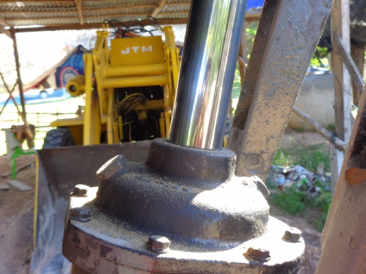 ขายด่วน 6 ล้อดั้ม