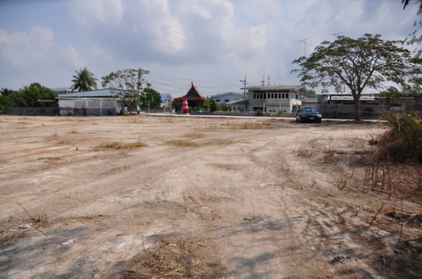 ขายที่ดินติดชายทะเล แห่งเดียวในบางแสน จ.ชลบุรี ขายที่ดินติดชายทะเล แห่งเดียวในบางแสน จ.ชลบุรี