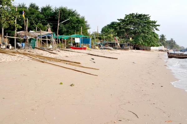 ขายที่ดินติดชายทะเล ติดกับสถานพักฟื้นกรมตำรวจ พัทยา อ.บางละมุง จ.ชลบุรี