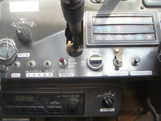 รถเครน TADANO TR250M-5 รถนอกนำเข้า  สภาพดีมากๆๆครับ สนใจสั่งจองได้ครับ มานะ 085-9049669