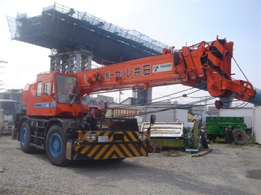 รถเครน TADANO TR250M-5 รถนอกนำเข้า  สภาพดีมากๆๆครับ สนใจสั่งจองได้ครับ มานะ 085-9049669