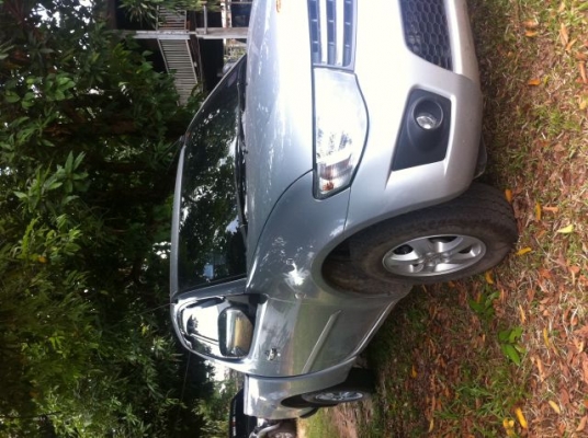 ขายดาวน์  triton ครับ CAB ตัวเตี้ย 128 แรงม้า ปี 2012 ครับ