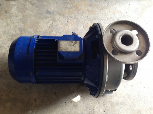 ขายปั้มน้ำหอยโข่ง Ebara 5.5 HP. 380 V หัวสแตนเลส สภาพสวย