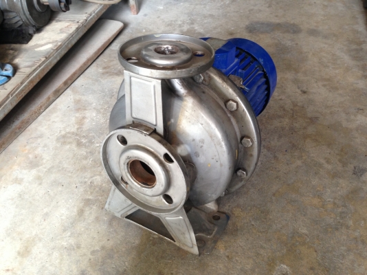 ขายปั้มน้ำหอยโข่ง Ebara 5.5 HP. 380 V หัวสแตนเลส สภาพสวย