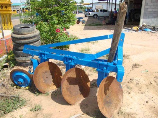 ผานสามรถไถฟอรด์  ขายด่วน