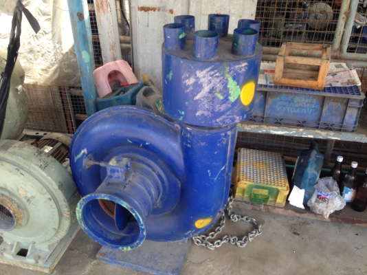 ขายโบว์เวอร์ ขนาด 10 HP. 380 V ช่องดูดลมปรับระดับได้ สภาพดี พร้อมใช้งาน