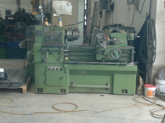 เครื่องกลึง