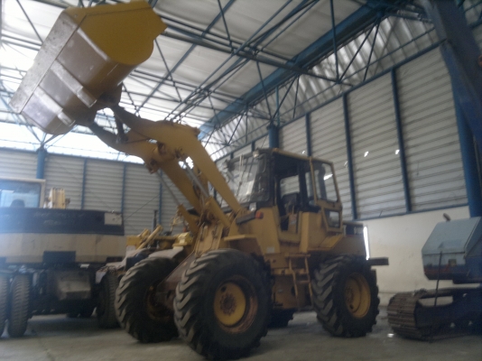 รถตักล้อยาง CAT 910Fเครื่องดี ใช้งานได้เลย  มาถึงไทยแล้วครับ เชิญมาทดสอบได้แล้ว ราคาถูกครับ ติดต่อ มานะ 085-9049669