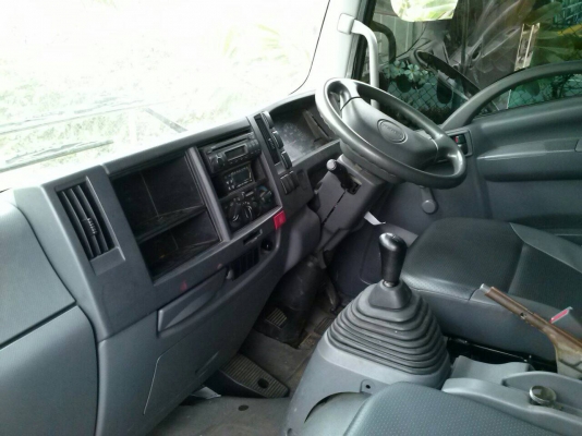 ขาย 6 ล้อ ISUZU NPR 150 แรงม้า ตู้เย็น 5.50 เมตร ขาย 6 ล้อ ISUZU NPR 150 แรงม้า ตู้เย็น 5.50 เมตร