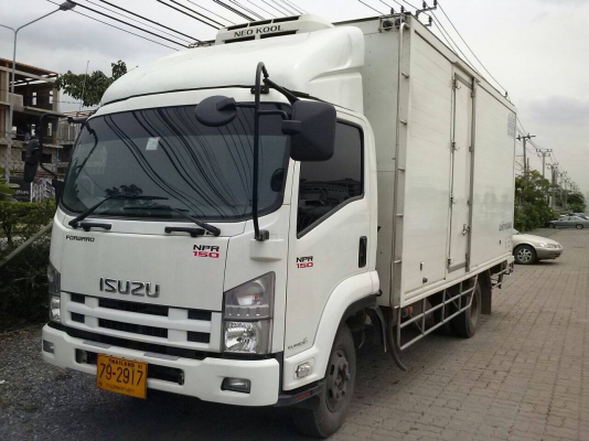 ขาย 6 ล้อ ISUZU NPR 150 แรงม้า ตู้เย็น 5.50 เมตร