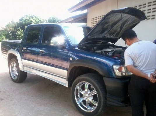 ล้อแม็กโครเมี่ยมLenzo นอก 255&times;50&times;20 พร้อมยาง Hankooc ถอดจาก Toyota D4D 4ประตู