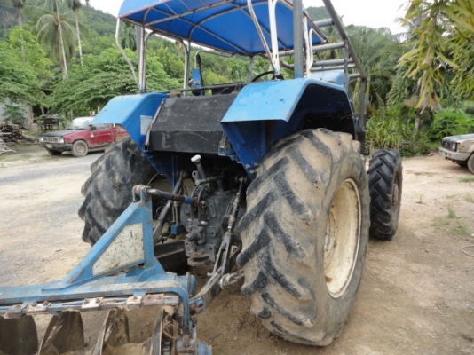 รถไถ F0RD NEWHOLLAND TS 90 กรองโต มีดดันหน้า ผาน7ของCMT