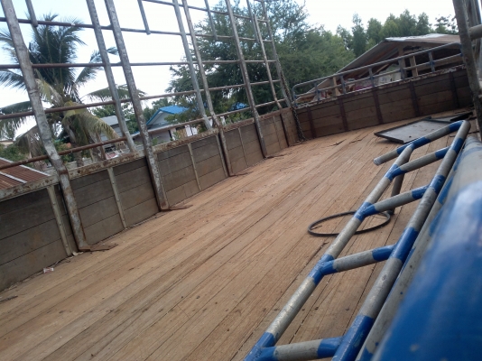 ขายกะบะพร้อมคอกเหล็ก ยาว 7.20 เมตร ถอดจาก DECA 195 ขายกะบะพร้อมคอกเหล็ก ยาว 7.20 เมตร ถอดจาก DECA 195