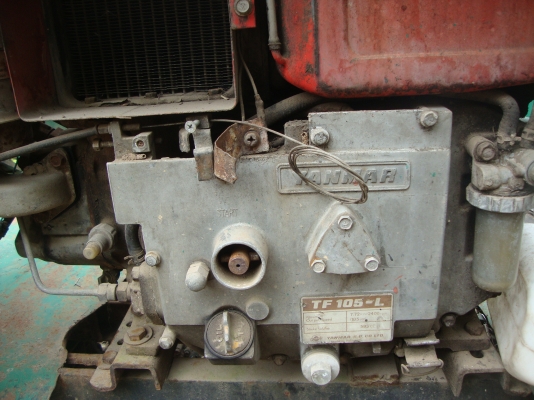 อีแต๋น 4 ล้อกลาง โครงเหล็กอย่างดี เครื่องยันมาร์ 105L มีเกียร์ไฮ-โลว์ พร้อมใช้