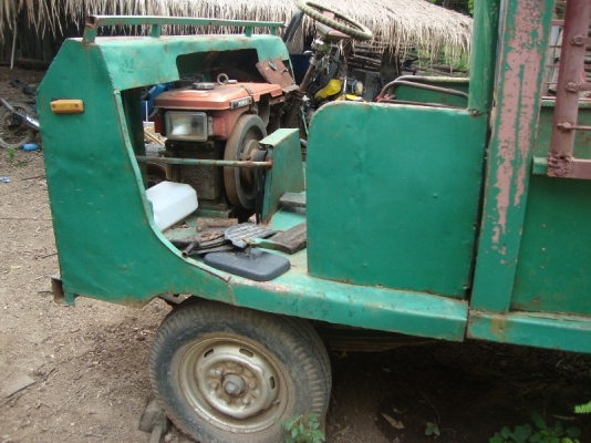 อีแต๋น 4 ล้อกลาง โครงเหล็กอย่างดี เครื่องยันมาร์ 105L มีเกียร์ไฮ-โลว์ พร้อมใช้