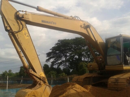 ขายแบคโฮ KOMATSU PC 200-6