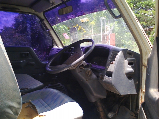 ขายยกทีมรถดั๊ม3คันมีBU101ปี40มี2คันBU61ปี38อีก1คันเป็รถห้างแท้ ขายยกทีมรถดั๊ม3คันมีBU101ปี40มี2คันBU61ปี38อีก1คันเป็รถห้างแท้