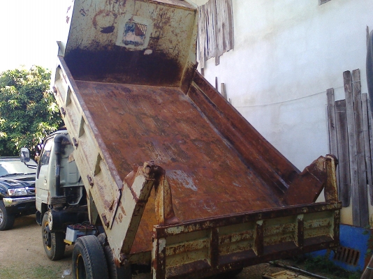 ขายยกทีมรถดั๊ม3คันมีBU101ปี40มี2คันBU61ปี38อีก1คันเป็รถห้างแท้ ขายยกทีมรถดั๊ม3คันมีBU101ปี40มี2คันBU61ปี38อีก1คันเป็รถห้างแท้