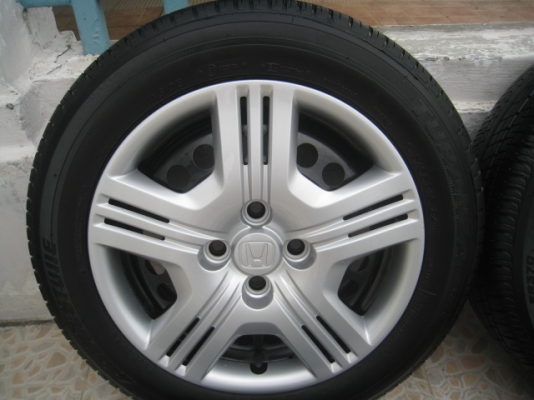 ขายกะทะล้อป้ายแดง Honda jazz + ฝาครอบ + ยางปี 1513  (081-3747940)