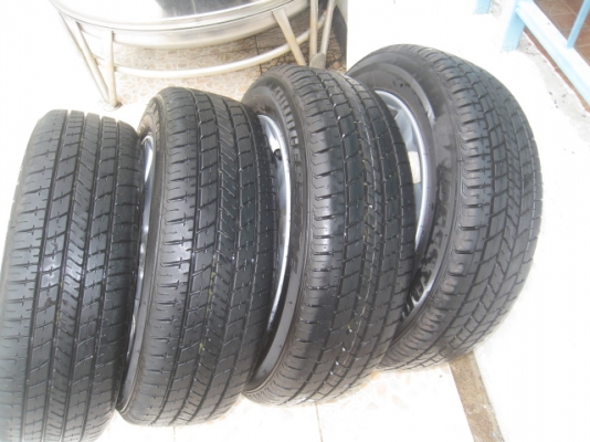 ขายล้อแม็ก Toyota yaris 15"x5.5" et 45 4รู100 +ยางปี4712  (081-3747940)