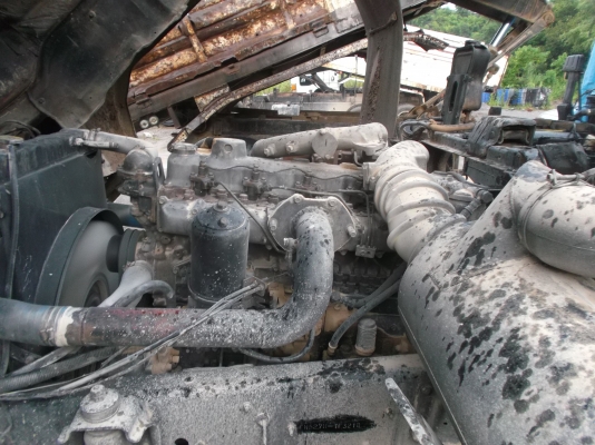 ขายด่วนรถสิบล้อหลงโบซ๊L3218เครือง6D16โบ220แรงม้า