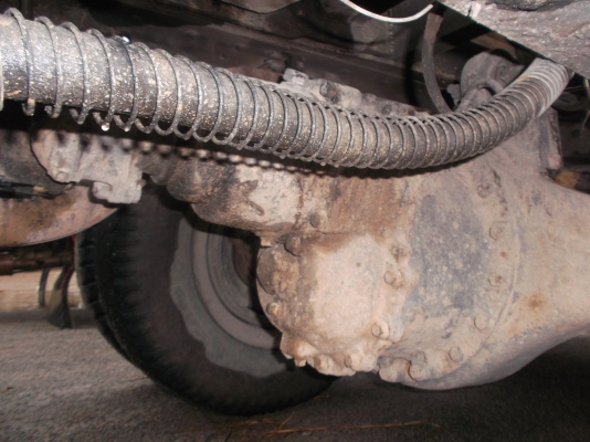 ขายด่วนรถสิบล้อหลงโบซ๊L3218เครือง6D16โบ220แรงม้า